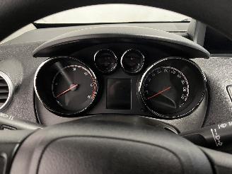 Opel Meriva Meriva (B) MPV 1.7 CDTI 16V (A17DTC(Euro 5)) [81kW]  (06-2010/06-2015)= picture 18