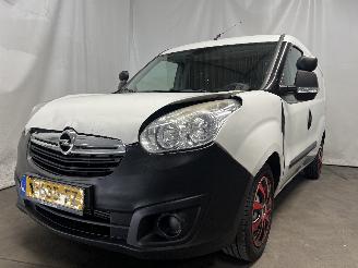 Voiture accidenté Opel Combo Combo Van 1.6 CDTI 16V (A16FDH(Euro 5)) [77kW]  (02-2012/12-2018) 2017/4