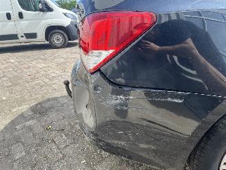 Daewoo Cruze Cruze (300) Sedan 1.8 16V VVT (F18D4(Euro 5)) [104kW]  (05-2009/12-201=
5) picture 8