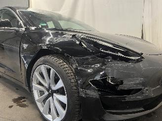 Tesla Model 3 Model 3 Sedan Long Range 72kWh (3D6) [192kW]  (01-2017/...) picture 7