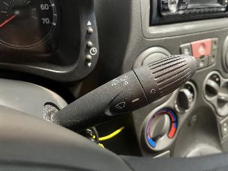 Fiat Panda Panda (169) Hatchback 1.2 Fire (188.A.4000) [44kW]  (09-2003/12-2009) picture 17