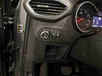 Opel Crossland Crossland (X) SUV 1.2 Turbo 12V (F12XHL(EB2ADTD)) [81kW]  (03-2017/...=
) picture 19