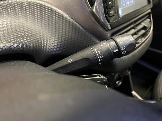 Peugeot 2008 2008 (CU) MPV 1.2 Vti 12V PureTech 82 (EB2F(HMZ)) [60kW]  (03-2013/12-=
2018) picture 15