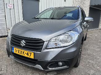 Avarii autoturisme Suzuki SX4 SX4 S-Cross (JY) SUV 1.6 16V (M16A) [88kW]  (08-2013/06-2022) 2014/11