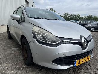 Renault Clio Clio IV Estate/Grandtour (7R) Combi 5-drs 1.5 Energy dCi 90 FAP (K9K-6=
08(K9K-B6)) [66kW]  (11-2012/08-2021) picture 7