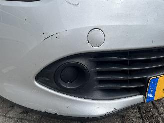 Renault Clio Clio IV Estate/Grandtour (7R) Combi 5-drs 1.5 Energy dCi 90 FAP (K9K-6=
08(K9K-B6)) [66kW]  (11-2012/08-2021) picture 19
