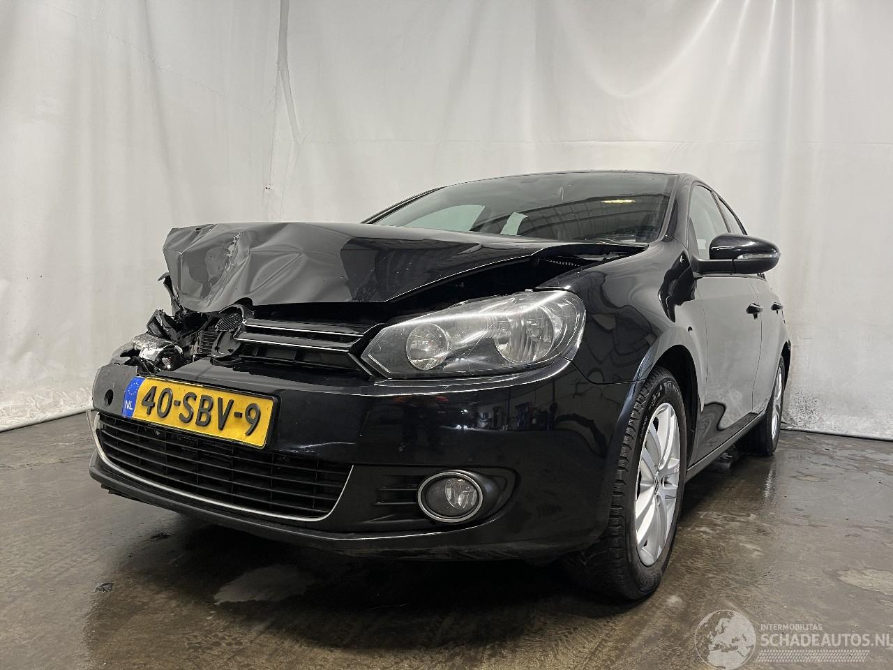 Volkswagen Golf Golf VI (5K1) Hatchback 1.6 TDI 16V (CAYC(Euro 5)) [77kW]  (02-2009/11=
-2012)