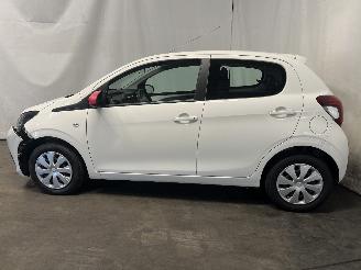 Peugeot 108 108 Hatchback 1.0 12V (1KRFE(CFB)) [51kW]  (05-2014/...) picture 4