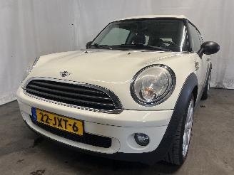 Voiture accidenté Mini Clubman Clubman (R55) Combi 1.4 16V One (N12-B14A) [70kW]  (03-2009/02-2010) 2009/9