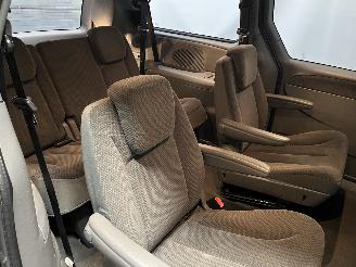 Chrysler Voyager Voyager/Grand Voyager (RG/RS) MPV 3.3 V6 (EGA) [128kW]  (02-2000/12-20=
08) picture 16