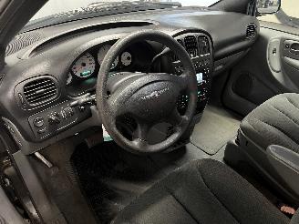 Chrysler Voyager Voyager/Grand Voyager (RG/RS) MPV 3.3 V6 (EGA) [128kW]  (02-2000/12-20=
08) picture 17