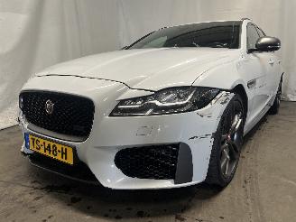 Coche accidentado Jaguar XF XF Sportbrake Combi 2.0 P300 Turbo 16V AWD (PT204(AJ20P4)) [221kW]  (0=
8-2018/...) 2018/10