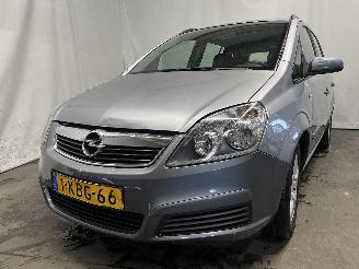 Unfallwagen Opel Zafira Zafira (M75) MPV 1.6 16V (Z16XEP(Euro 4)) [77kW]  (07-2005/09-2012) 2006/7
