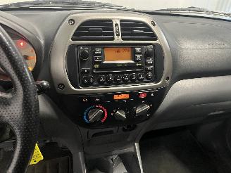 Toyota Rav-4 RAV4 (A2) Terreinwagen 1.8 16V VVT-i 4x2 (1ZZFE) [92kW]  (08-2000/11-2=
005) picture 24
