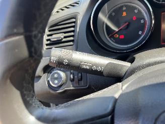Opel Insignia Insignia Sports Tourer Combi 2.0 CDTI 16V 130 ecoFLEX (A20DTH(Euro 5))=
 [96kW]  (07-2008/06-2015) picture 23