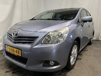 uszkodzony samochody osobowe Toyota Verso Verso MPV 1.6 16V VVT-i (1ZRFAE) [97kW]  (04-2009/08-2018) 2010/10
