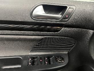 Volkswagen Golf Golf VI (5K1) Hatchback 1.2 TSI BlueMotion (CBZB) [77kW]  (11-2008/11-=
2012) picture 23