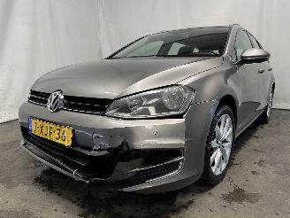 skadebil auto Volkswagen Golf Golf VII Variant (AUVV) Combi 1.2 TSI BlueMotion 16V (CJZA) [77kW]  (0=
4-2013/12-2020) 2014/8