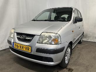 uszkodzony samochody osobowe Hyundai Atos Atos Hatchback 1.1 12V (G4HG) [46kW]  (01-1997/12-2008) 2007/9
