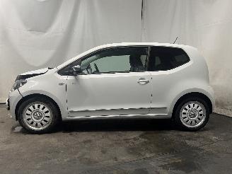 Volkswagen Up! Up! (121) Hatchback 1.0 12V 75 (CHYB) [55kW]  (08-2011/11-2019) picture 4