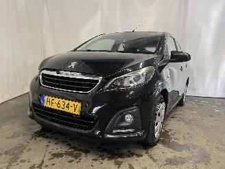 Unfallwagen Peugeot 108 108 Hatchback 1.0 12V (1KRFE(CFB)) [51kW]  (05-2014/...) 2015/10
