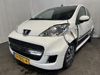 Schadeauto Peugeot 107 107 Hatchback 1.0 12V (384F(1KR)) [50kW]  (06-2005/05-2014) 2011/3