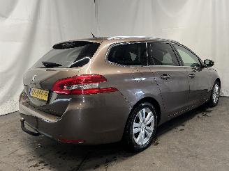 Peugeot 308 308 SW (L4/L9/LC/LJ/LR) Combi 5-drs 1.2 12V e-THP PureTech 110 (EB2DT(=
HNZ)) [81kW]  (03-2014/12-2021) picture 6