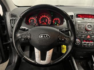 Kia Cee d Cee'd Sporty Wagon (EDF) Combi 1.4 16V (G4FA) [66kW]  (07-2009/12-2012=
) picture 17