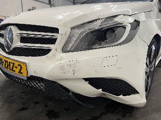 Mercedes A-klasse A (W176) Hatchback 1.6 A-180 16V (M270.910) [90kW]  (09-2012/05-2018) picture 14