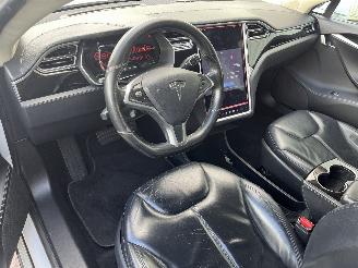 Tesla Model S Model S Liftback 85 (L1S) [270kW]  (09-2012/02-2016) picture 21