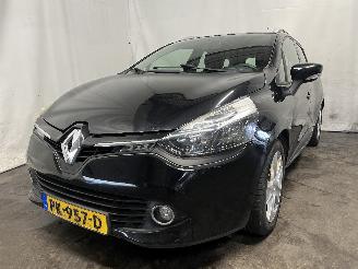 Schadeauto Renault Clio Clio IV Estate/Grandtour (7R) Combi 5-drs 1.5 Energy dCi 75 FAP (K9K-6=
12) [55kW]  (01-2013/08-2021) 2015/4