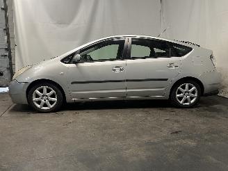 Toyota Prius Prius (NHW20) Liftback 1.5 16V (1NZ-FXE) [82kW]  (09-2003/12-2009) picture 4