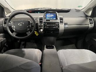 Toyota Prius Prius (NHW20) Liftback 1.5 16V (1NZ-FXE) [82kW]  (09-2003/12-2009) picture 21