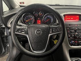 Opel Astra Astra J Sports Tourer (PD8/PE8/PF8) Combi 1.4 16V ecoFLEX (A14XER(Euro=
 5)) [74kW]  (10-2010/10-2015) picture 13