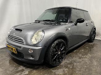 Mini Mini Mini (R50/53) Hatchback 1.6 16V Cooper S (W11-B16A) [125kW]  (07-2004/=
09-2006) picture 3