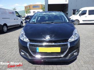 Peugeot 208 1.2 Puretech Bluelion Airco 5drs picture 3
