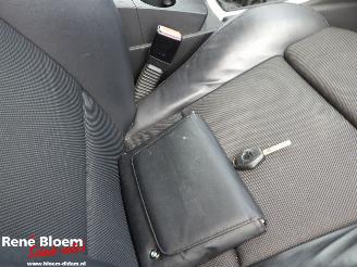 BMW X3 2.0i Executive 150pk Navi picture 9