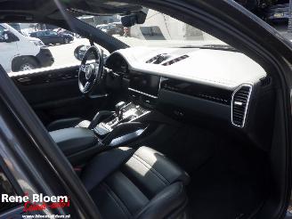 Porsche Cayenne 4.0 Turbo Full Option 549pk keramisch picture 8