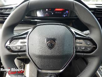 Peugeot 408 1.2 Hybrid 145 E-DSG Allure Aut picture 16