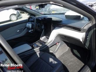 Ford Capri Premium Exenden Range 286pk RWD 77kwd picture 10