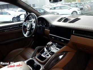 Porsche Cayenne 4.0 TURBO S E-HYBRID 680 pk Keramisch picture 9