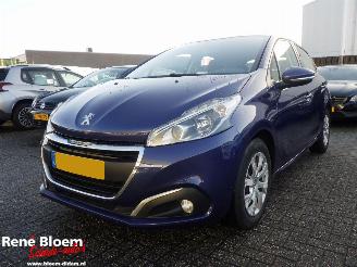 skadebil auto Peugeot 208 1.2 PureTech Blue Lion 5drs 2016/8