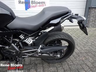 BMW G 310 R  picture 11