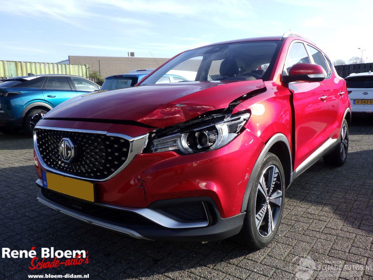 MG ZS EV Luxury 45kWh
