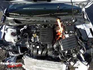 Volkswagen Polo 1.0 MPI Edition 5drs Navi picture 7