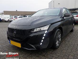skadebil auto Peugeot 308 1.2 Puretech Business Navi 131pk 2024/10