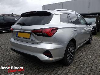 skadebil auto MG 5 Electric Long Range Comfort 61kWh 2022/12