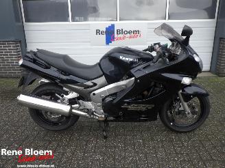 skadebil motor Kawasaki ZZ - R 1200  2005/2