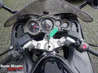 Kawasaki ZZ - R 1200  picture 10