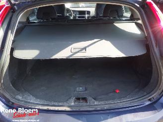 Volvo V-60 2.0 D3 picture 15
